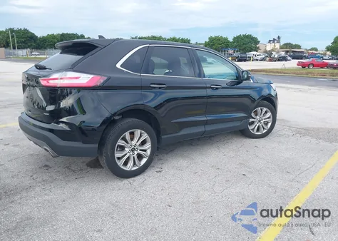 2024 Ford Edge Titanium z USA, uszkodzony, nr VIN 2FMPK4K92RBA90268